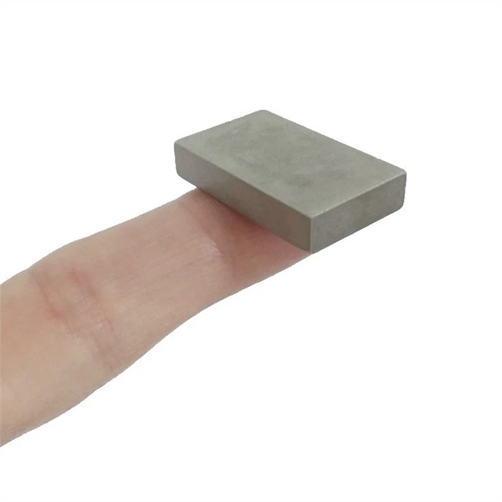 Undulator Magnet
